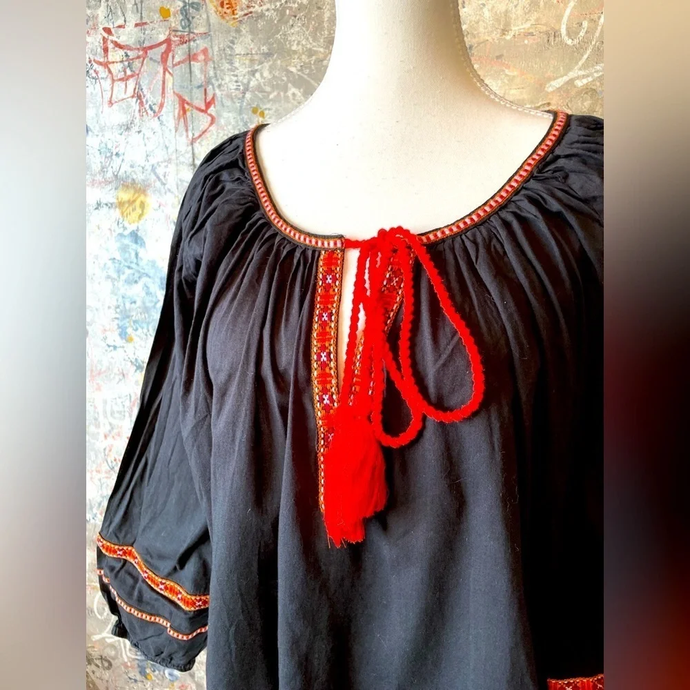 H&M Cute Blue & Red BOHO Top. Size 2 - Picture 2 of 9